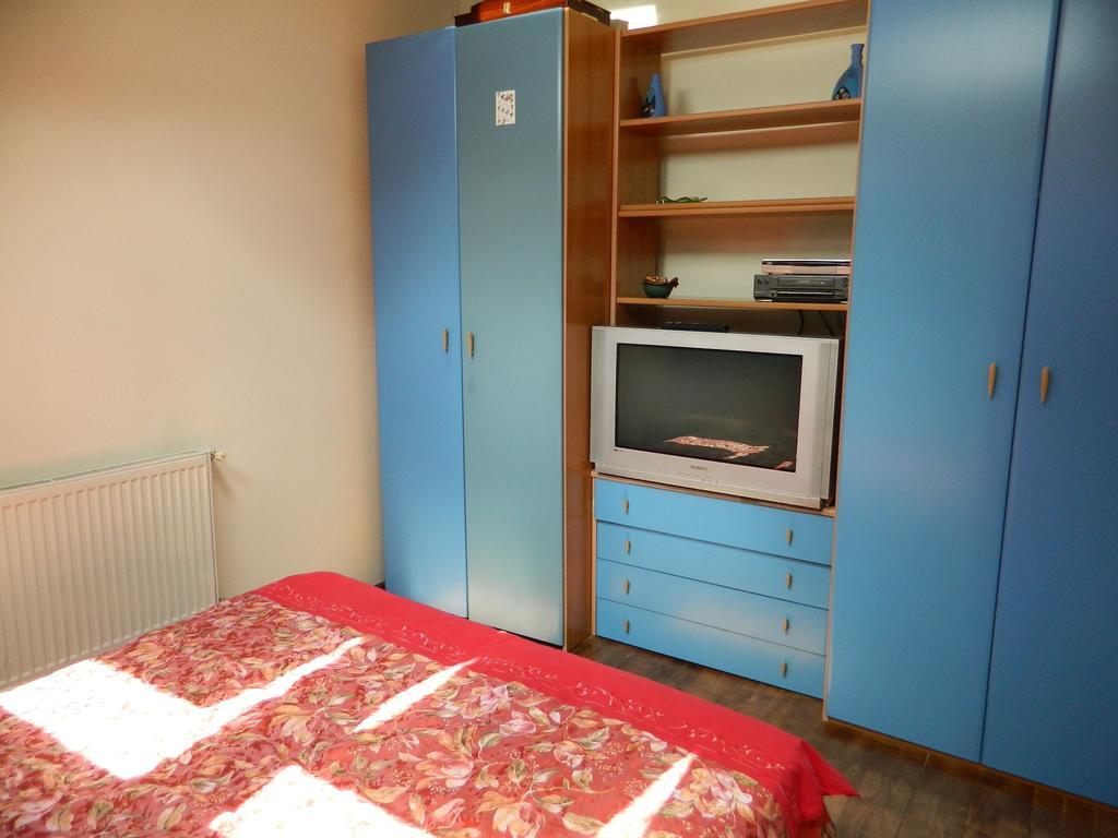 Hotel Cazare Vio Cluj-Napoca Zimmer foto